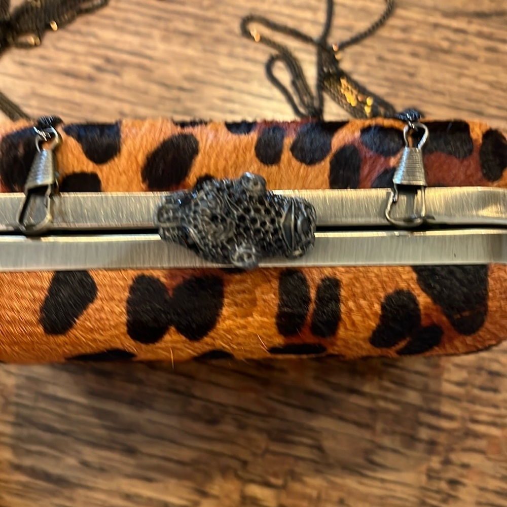 House of Harlow 1960 leopard clutch.  New without tags - Picture 3 of 5